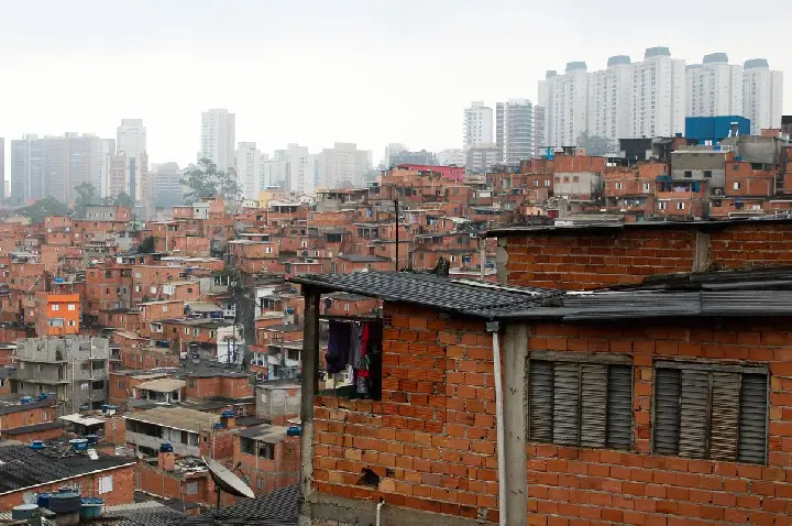 Abordagem da Polícia Militar deixa um homem baleado em Paraisópolis