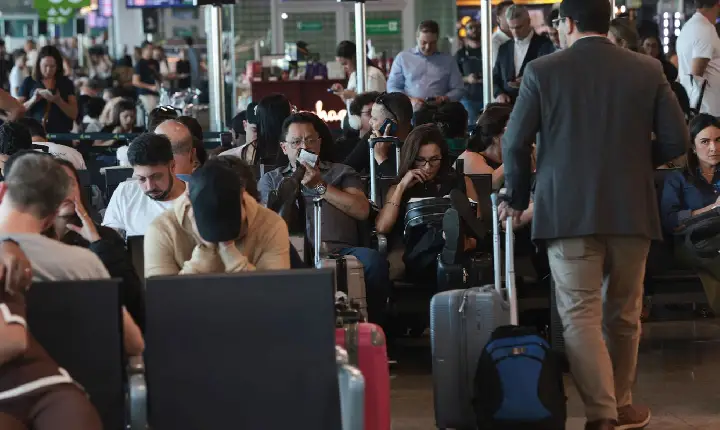Após pane, Aeroporto de Congonhas vai operar até meia-noite