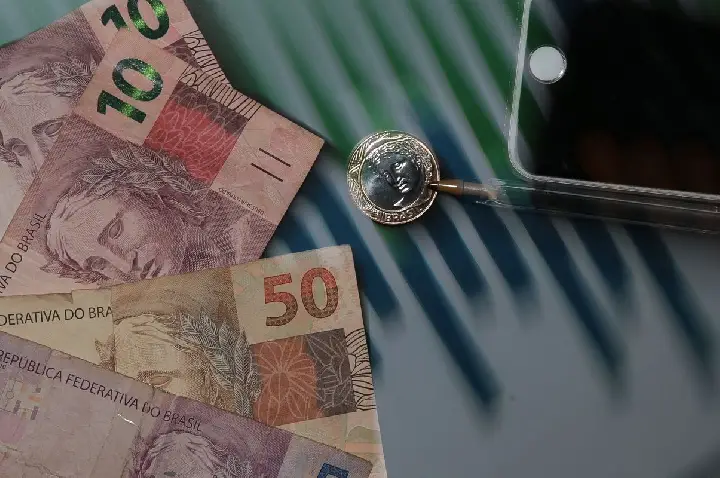 Atividade econômica cresceu 0,1% em maio