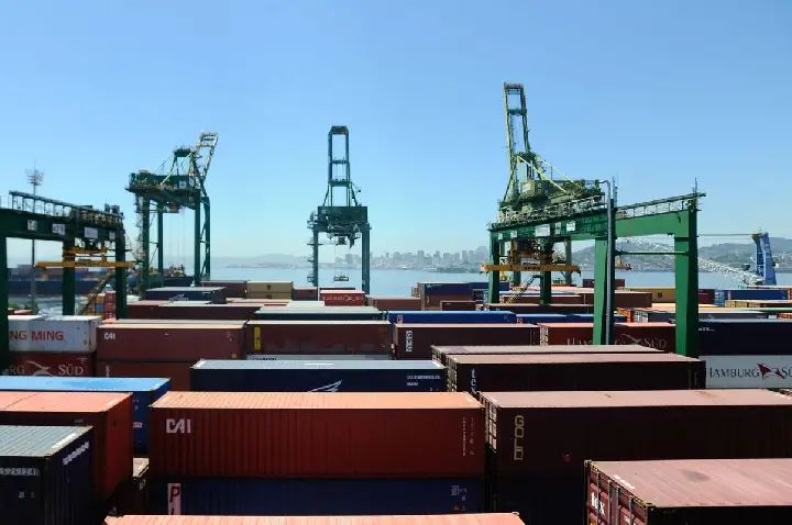 Brasil e EUA definem data de reunião para discutir tarifaço