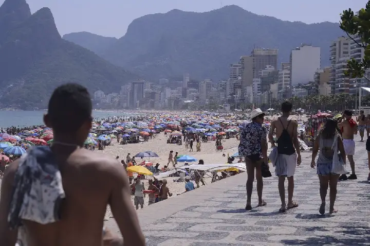 CNDH manifesta preocupação com camelôs após Programa Tolerância Zero