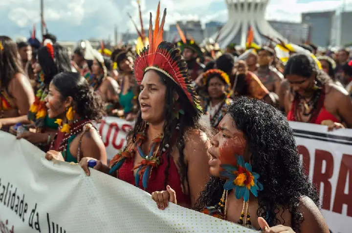 Em carta, indígenas veem avanços, mas cobram demarcações e proteção