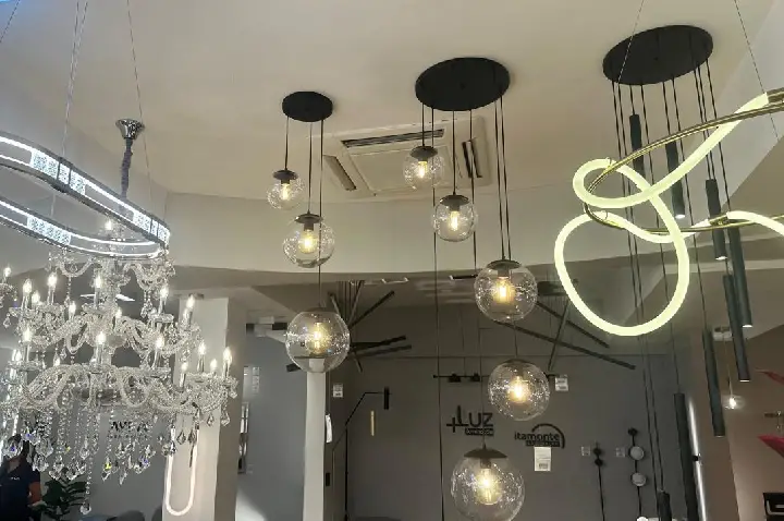 Luz oculta e a volta do maximalismo: as tendências que movimentam o mercado de R$ 20 bilhões