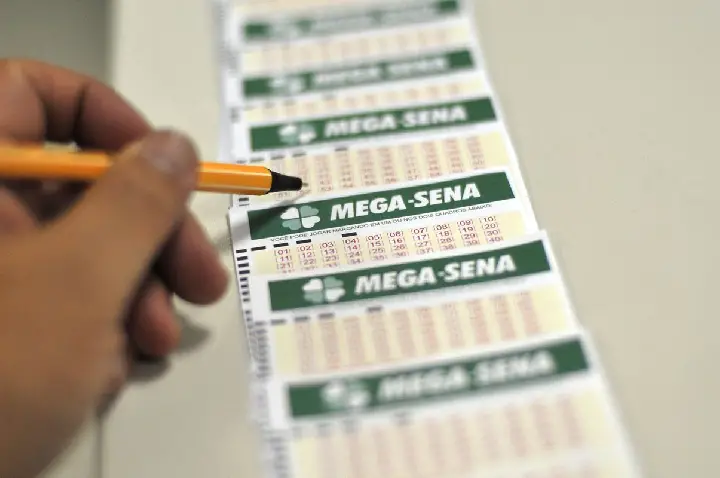 Mega-Sena sorteia prêmio de R$ 3,5 milhões nesta terça-feira