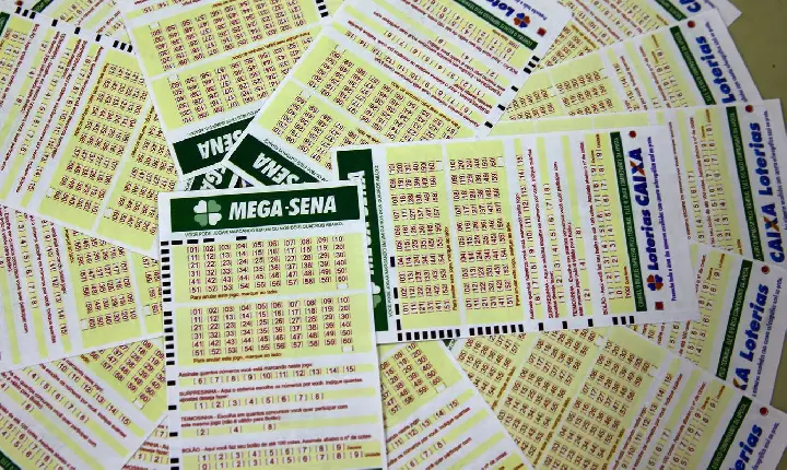 Mega-Sena sorteia prêmio estimado em R$ 100 milhões neste sábado