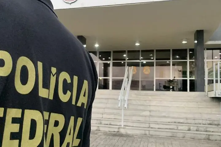 PF investiga anúncios digitais falsos que simulavam serviços públicos