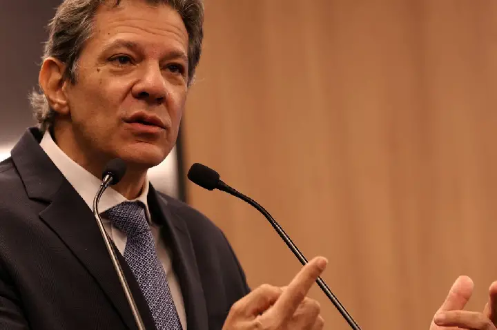 PT lança candidatura de Fernando Haddad ao governo de São Paulo