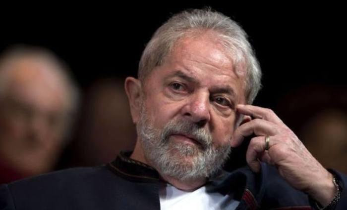 Condenado, Lula recorre à decisão especial e extraordinária para suspender pena de 12 anos