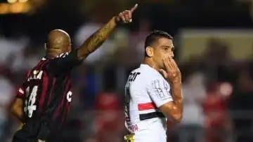 No Morumbi, São Paulo é eliminado da Copa do Brasil pelo Atlético-PR
