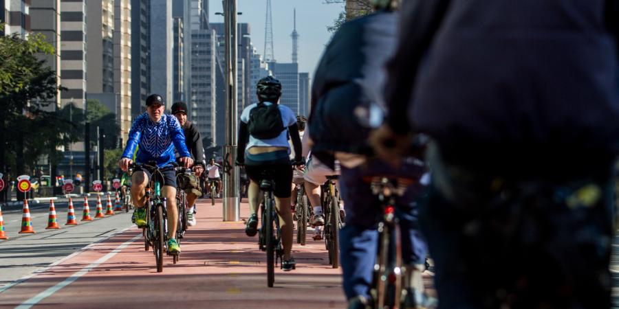 Avenida Paulista recebe ponto para manutenção de bicicletas