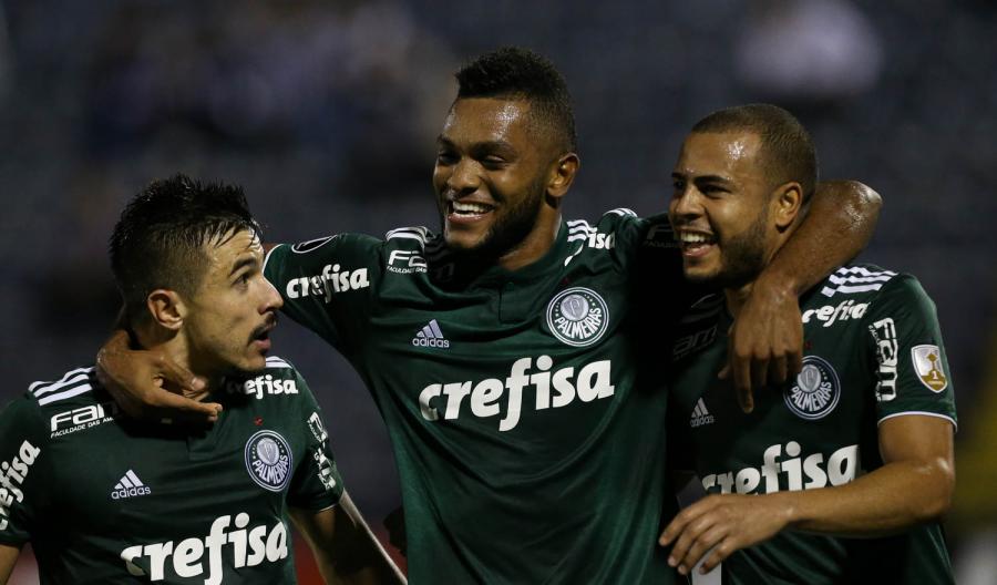 Com décima vitória fora de casa, Palmeiras é um visitante que incomoda