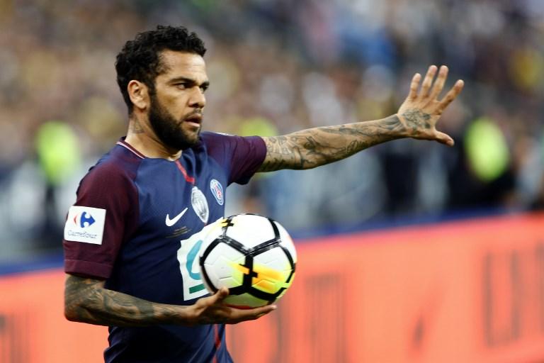 Daniel Alves não disputará a Copa do Mundo na Rússia