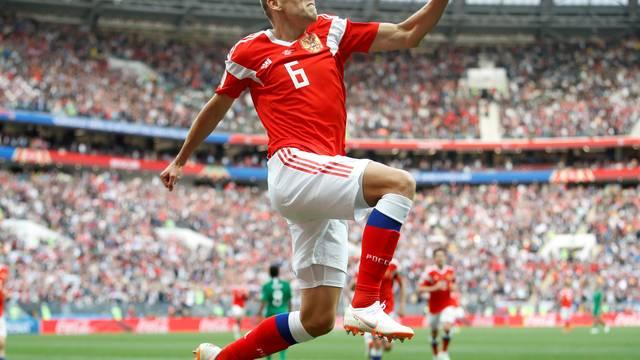 Na abertura da Copa, Rússia goleia Arábia Saudita e sonha com classificação