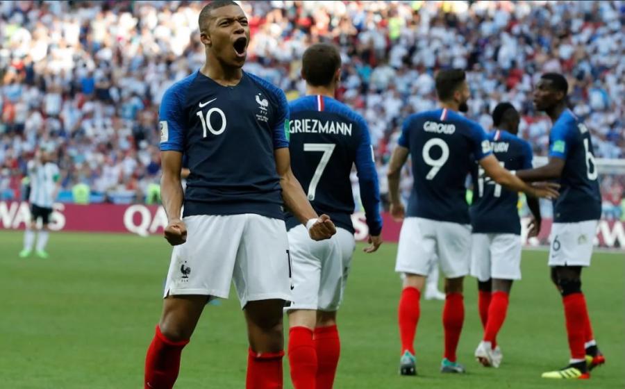 Na abertura das oitavas, França vence e Argentina dá adeus à Rússia