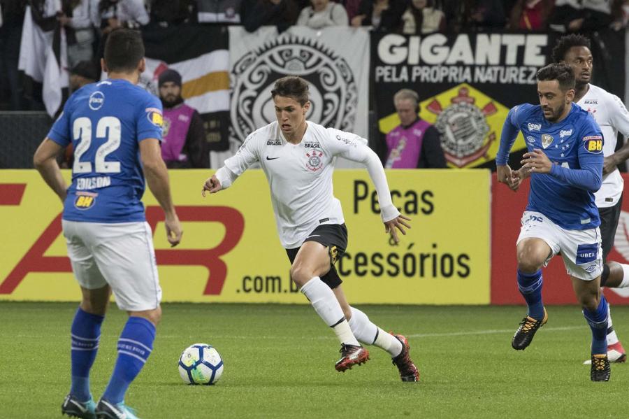 Após derrota no clássico, Timão busca reabilitação no campeonato contra o Cruzeiro