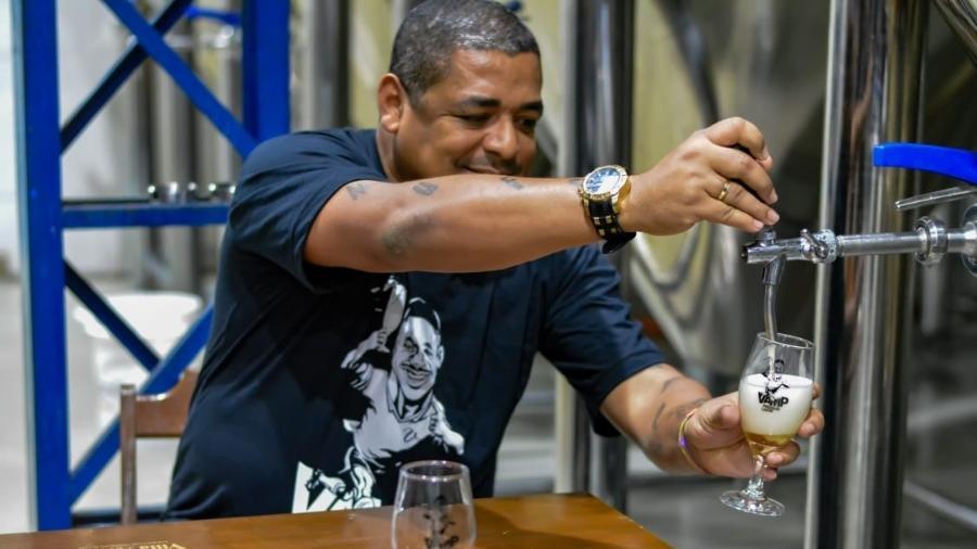 Se beber, não dirija: Vampeta lança sua própria marca de cerveja