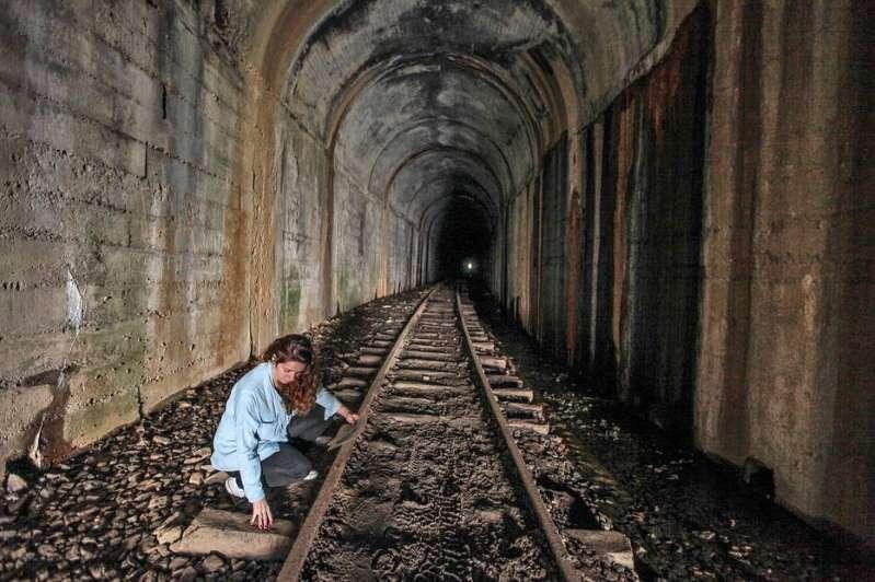 Trens turísticos voltarão a passar pelo túnel dos heróis de 32 entre SP e MG