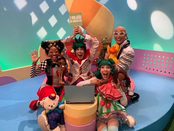 Quintal da Cultura comemora 1 milhão de inscritos no Youtube com programa ao vivo
