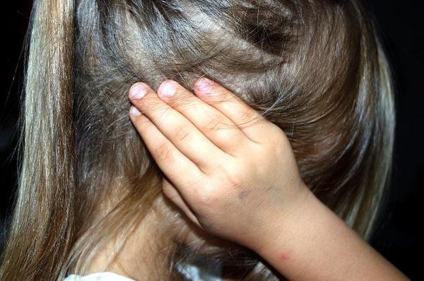Todos os dias ocorrem 233 casos de violência contra crianças e adolescentes