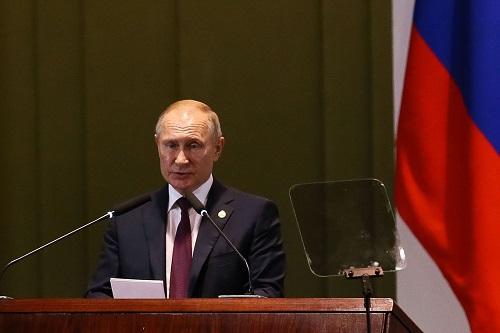 Mais de mil pessoas protestam contra reforma constitucional de Putin