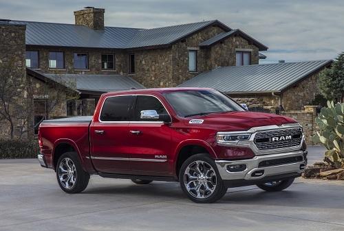 Ram 1500 é premiada como Veículo de Luxo do Ano 2020 pelo Cars.com
