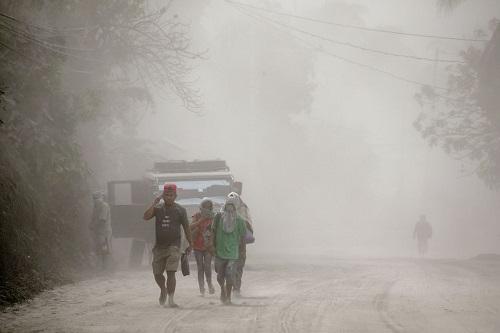 Risco de nova erupção do vulcão Taal põe Filipinas em alerta