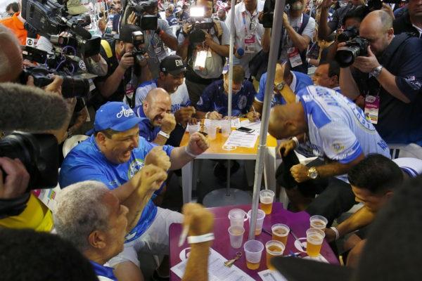 Águia de Ouro é campeã do Carnaval de SP; Vai-Vai retorna ao Grupo Especial