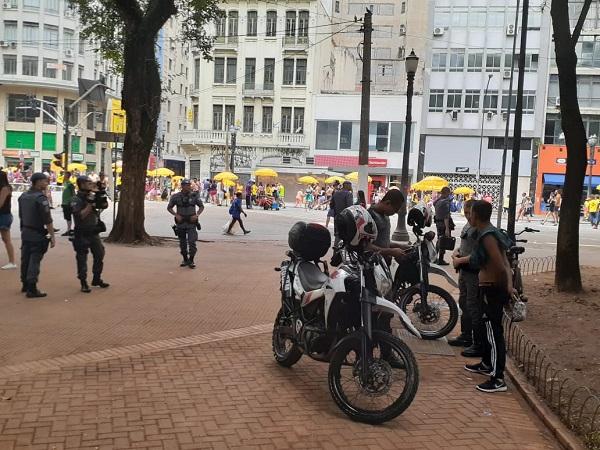 Polícia prende mais de 1,3 mil pessoas nos quatro primeiros dias de Carnaval em São Paulo