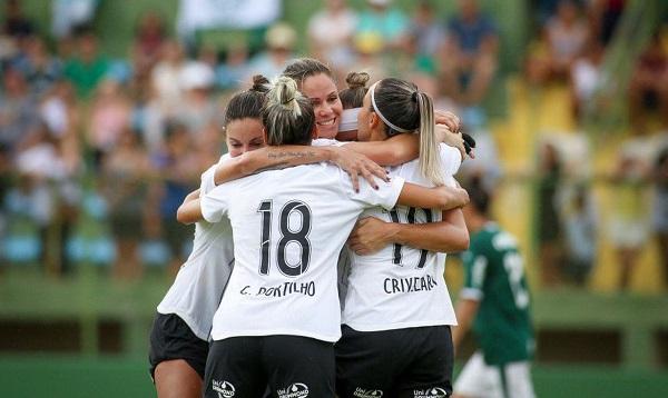 Revanche cruzeirense encerra abertura do Brasileiro Feminino