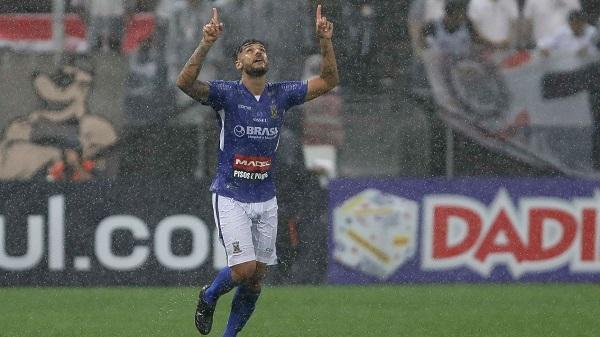 Com 80% dos contratos por acabar, time sensação do paulista teme pausa