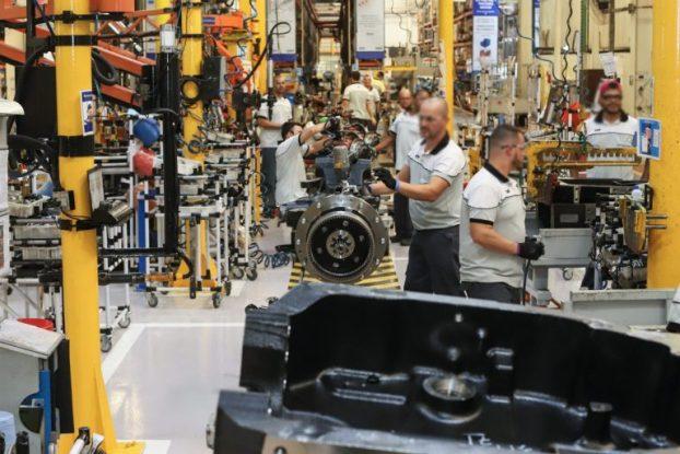 Setores industriais poderão ser obrigados pelo governo a fabricar itens de combate ao coronavirus