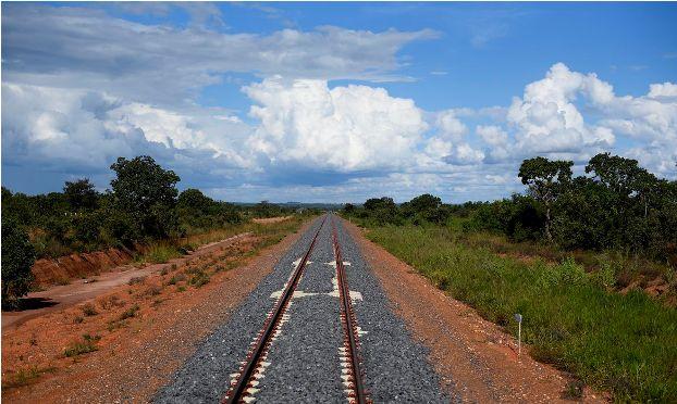 Exército assumirá obra de trecho da Ferrovia de Integração Oeste-Leste