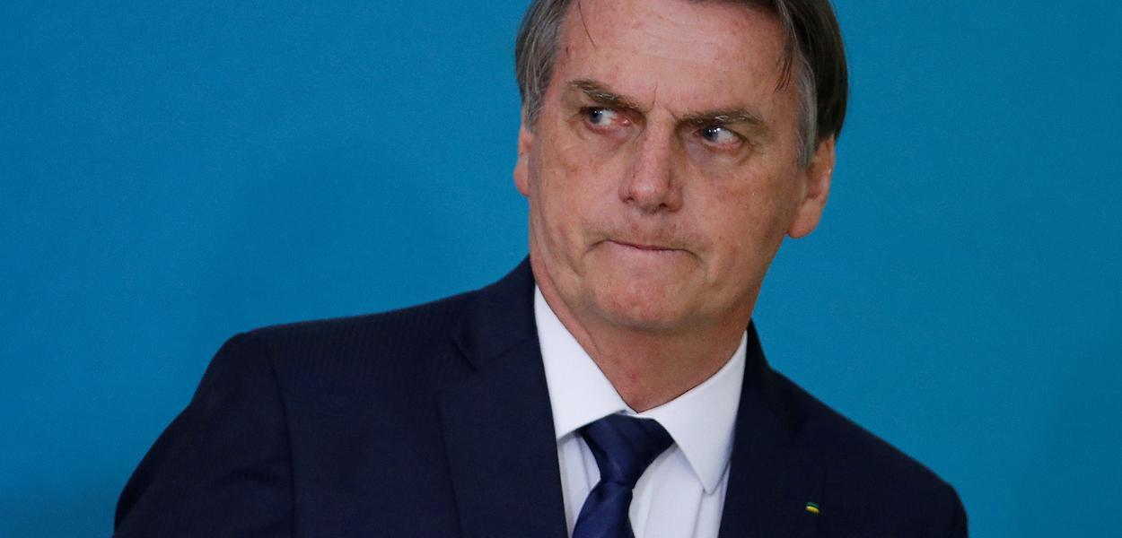 Bolsonaro veta destinação de fundo extinto do Banco Central para combate à pandemia