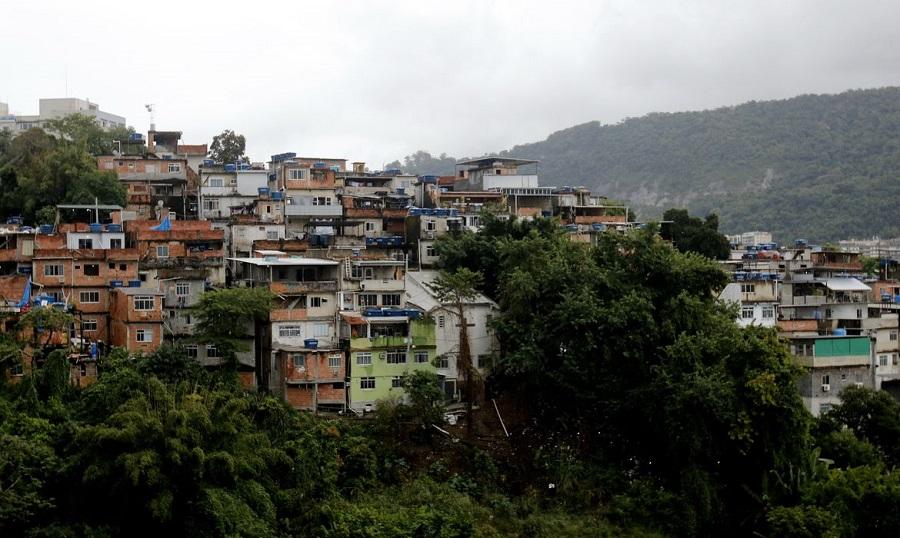 ONG diz que Maré acumula mais de 700 suspeitas de covid-19 sem teste