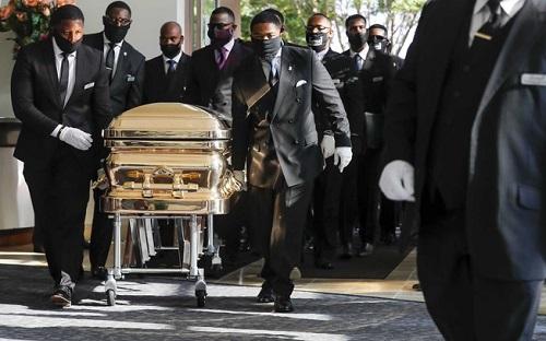 Vida de George Floyd é celebrada em funeral, família pede justiça
