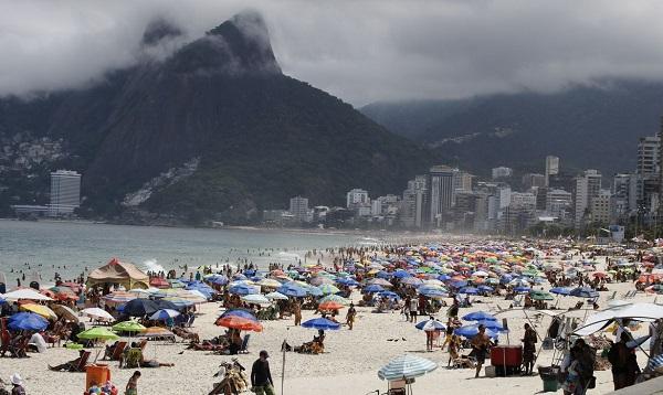 Covid-19: aumento de casos leva municípios a diminuir atividade no Rio de Janeiro