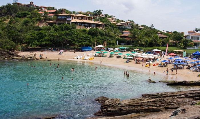 Covid-19: Justiça determina fechamento de hotéis e praias de Búzios