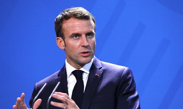 Presidente da França está com  covid-19 e fica em isolamento