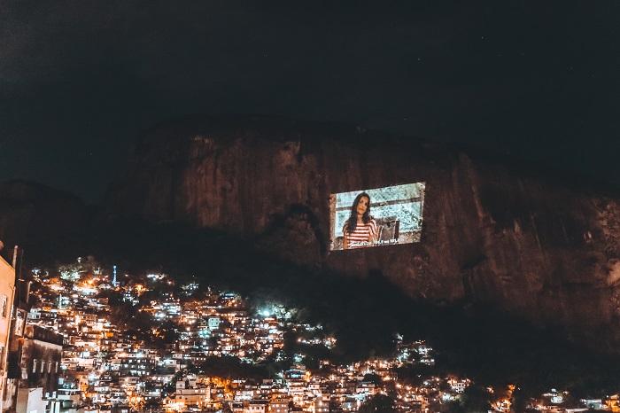 Sony Music Brasil apoia projeto cultural na Rocinha