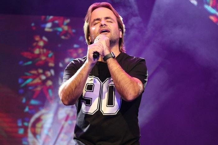 Eros Biondini celebra a cura com lançamento de novo clipe!