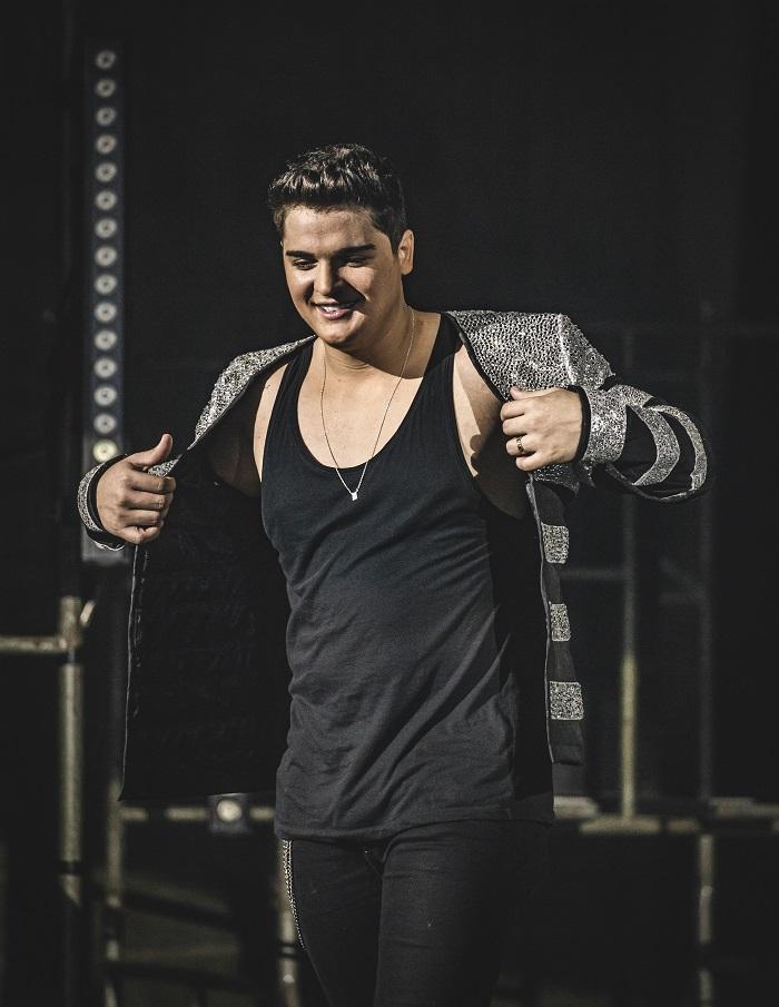 Eric Land apresenta neste sábado (17) a 