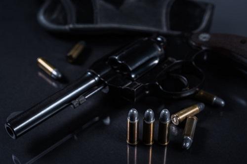 Proposta obriga hospitais públicos a comunicar à polícia os atendimentos de vítimas de arma de fogo