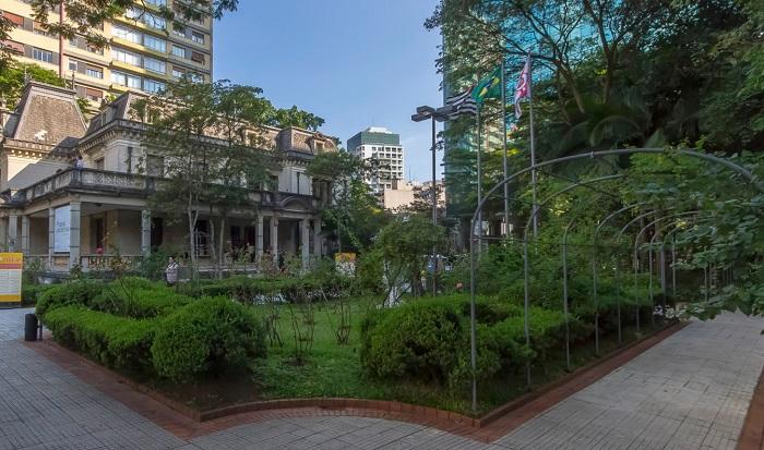 Casa das Rosas oferece programação dedicada ao forró