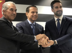 Aos 33 anos, PSDB segue longe dos extremos e firme na luta pela reconstrução do Brasil