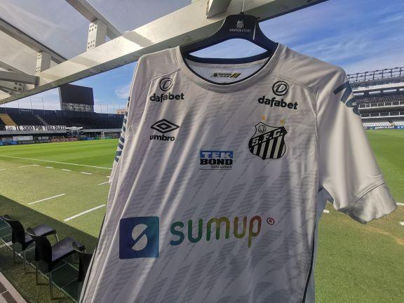 SumUp e Santos entraram em campo, nesse domingo, com ação de Orgulho LGBTQIAP+