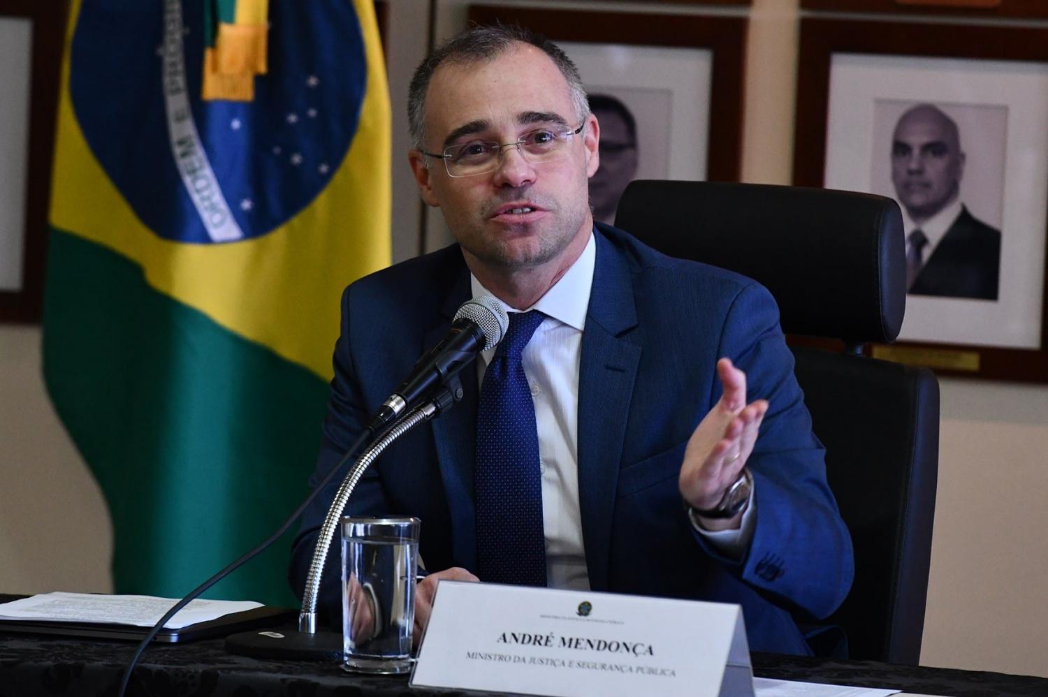 Saiba quem é André Mendonça, o nome de Bolsonaro para o STF