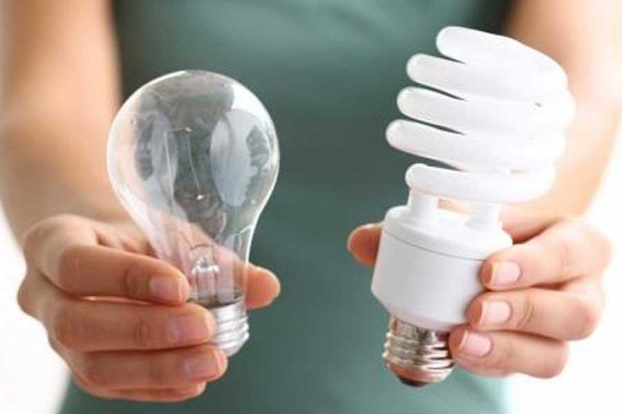Enel SP troca até 5 mil lâmpadas por LED para moradores do bairro Jardim Etelvina