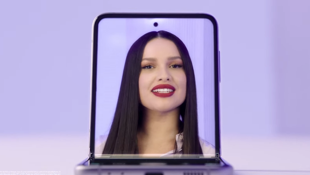 Juliette marca presença no lançamento da nova linha Galaxy Z nesta quarta-feira (15) no Brasil