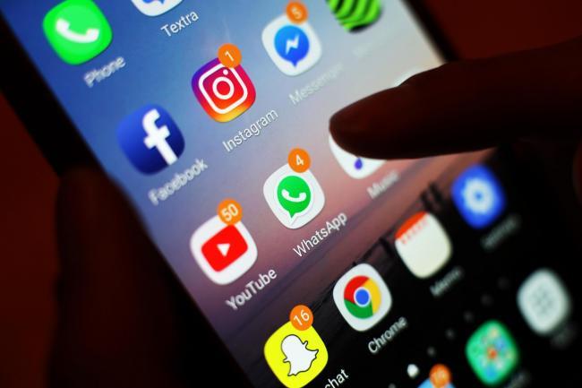Aplicativo dá visibilidade a vagas de emprego de pequenos comércios