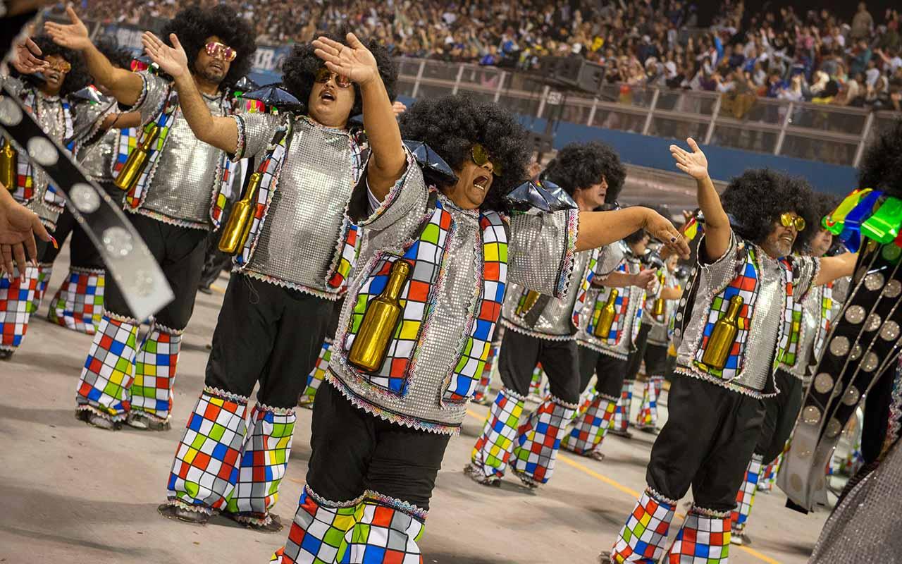 Desfiles do grupo de Acesso II terão arquibancadas gratuitas